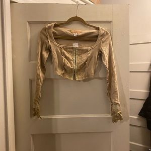 Long sleeve crop top from urban outfitters with lace detailing